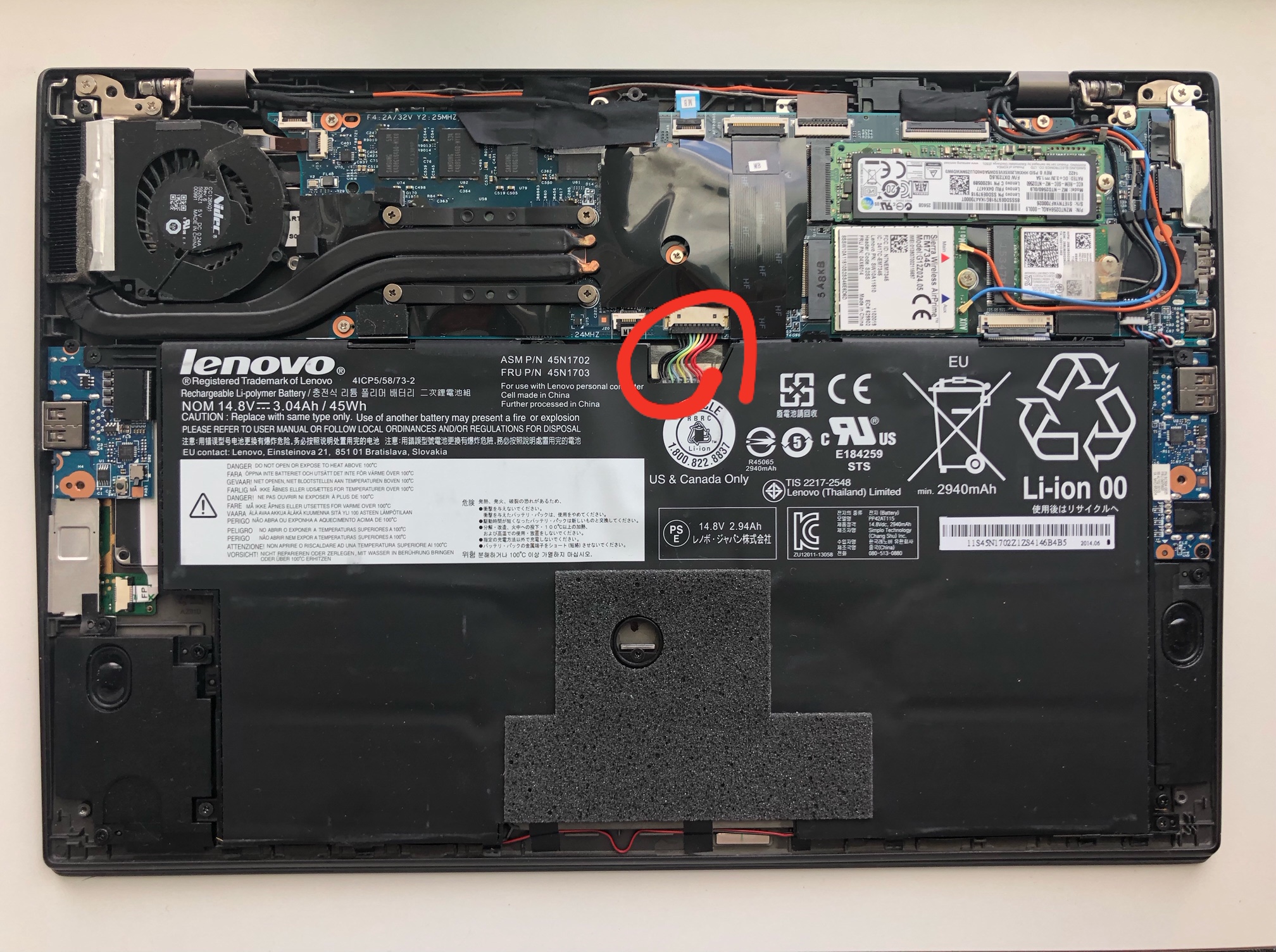 Opening the laptop bottom cover